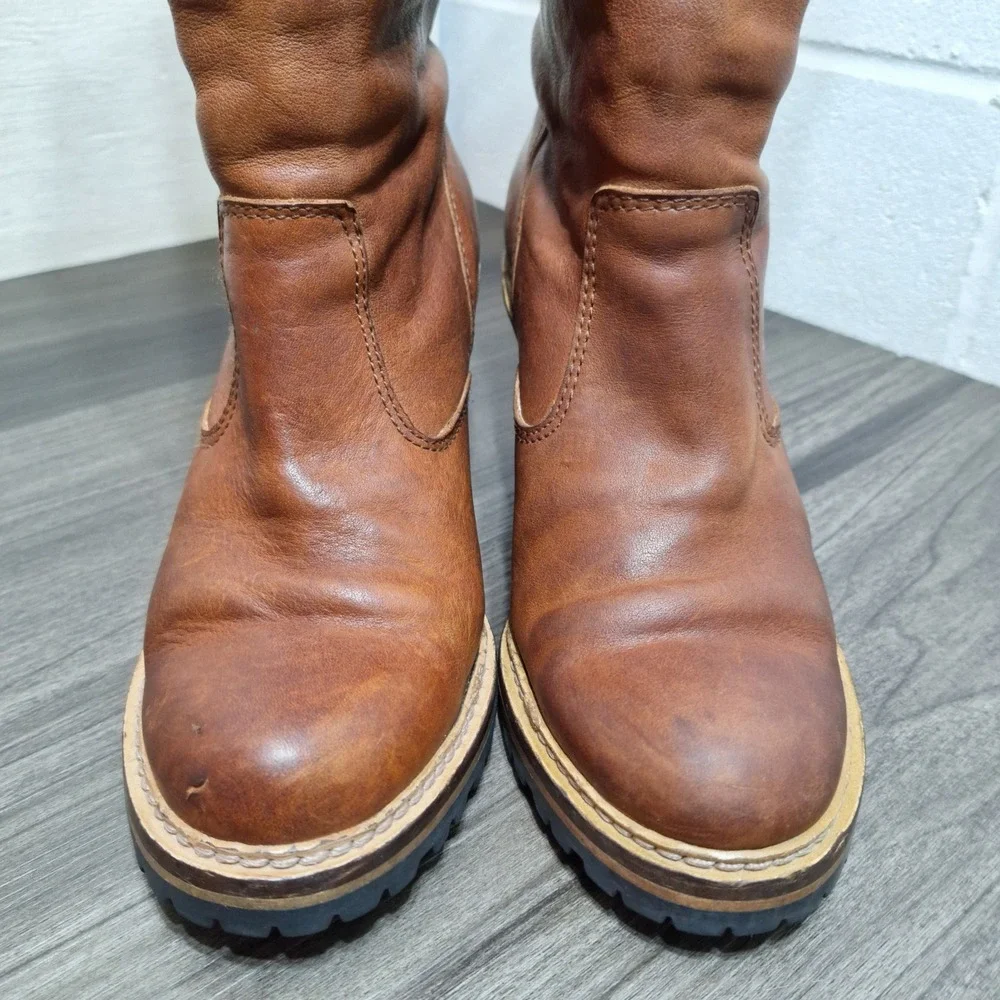 Frye crafted from
